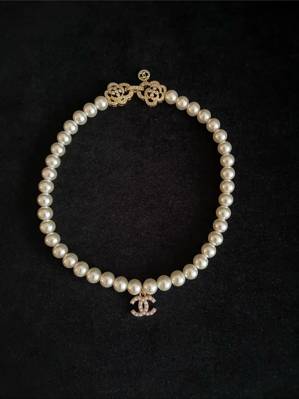 Vintage Ivory Pearl Choker Necklace with Gold CC Pearl Pendant
